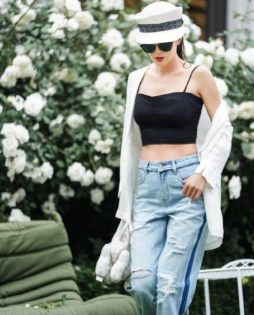 国产阿姨,传承匠心，描绘新时代女性风采  第3张